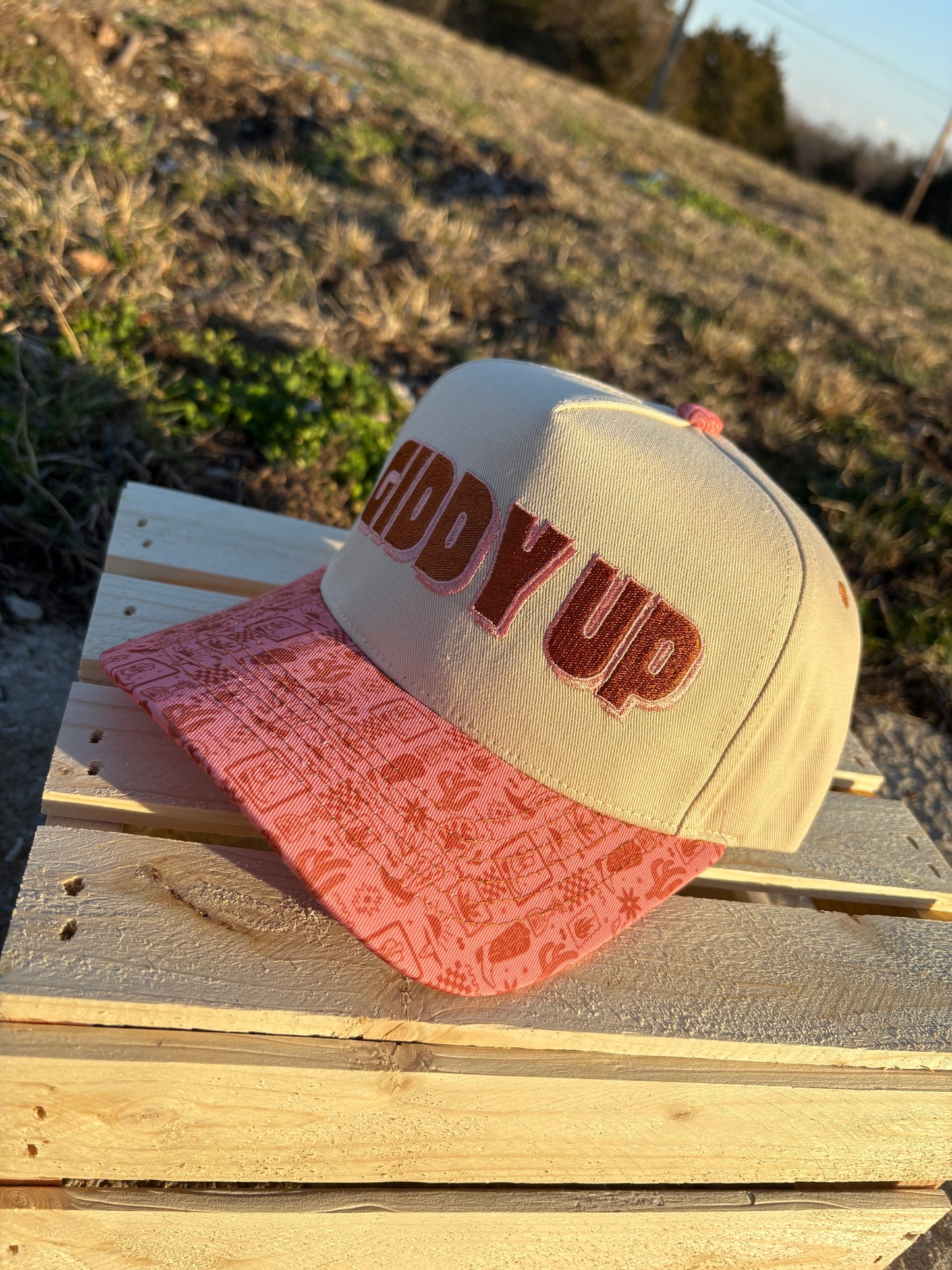 GIDDY UP Trucker Hat