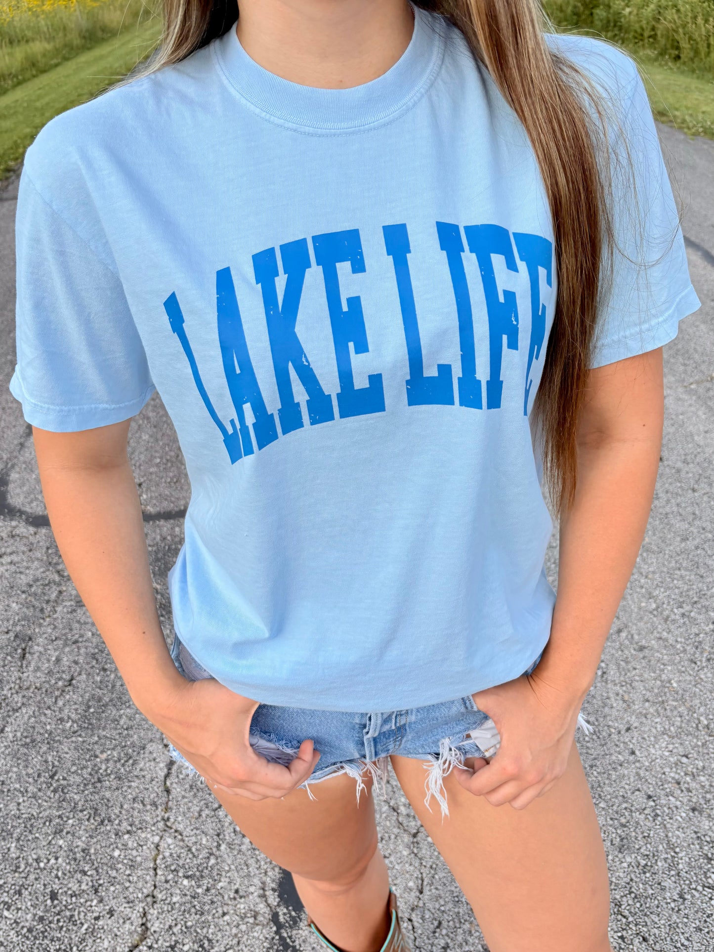 LAKE LIFE Blue Tee