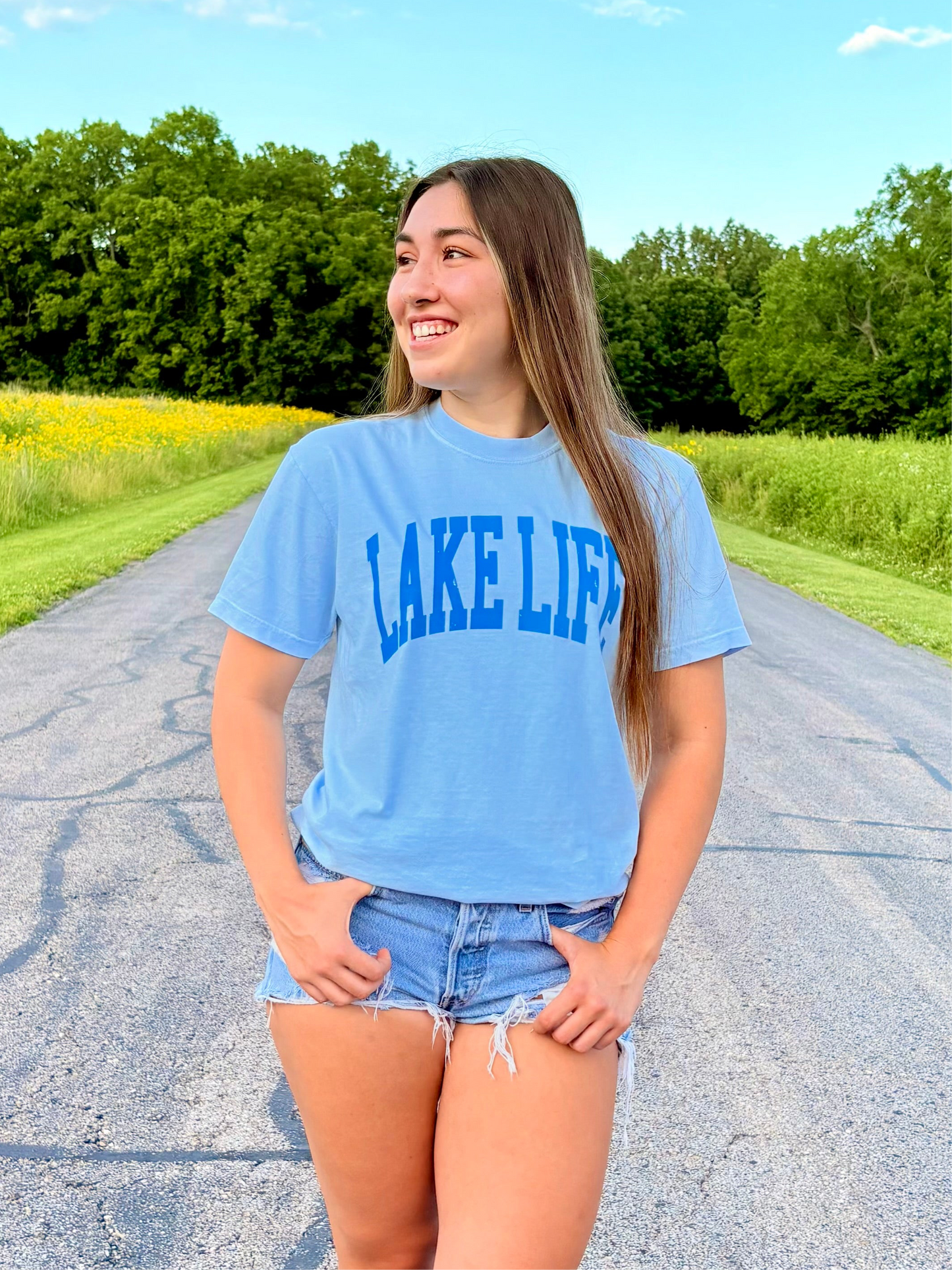 LAKE LIFE Blue Tee