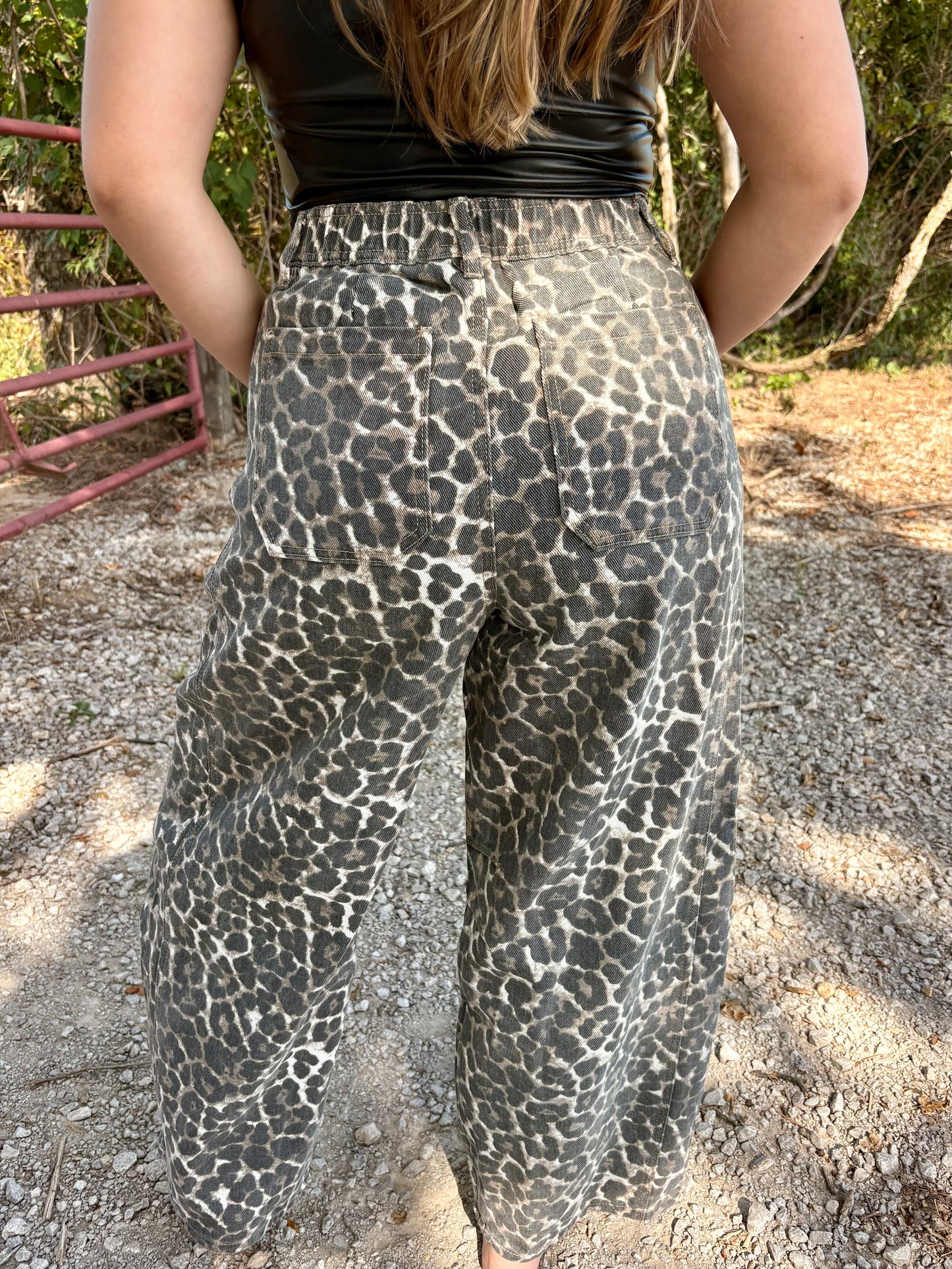 Mocha Leopard Barrel Jean