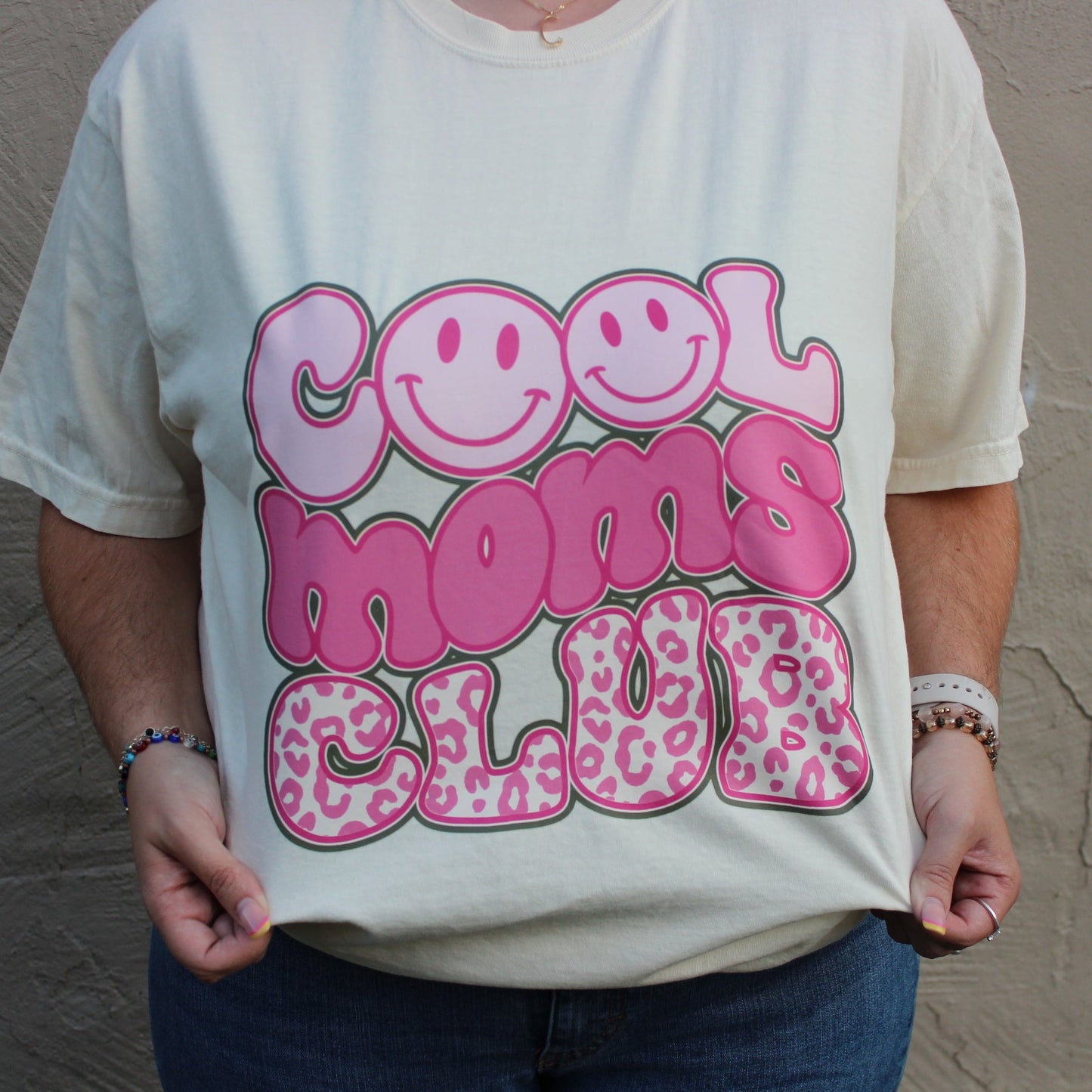 Cool Moms Club Tee