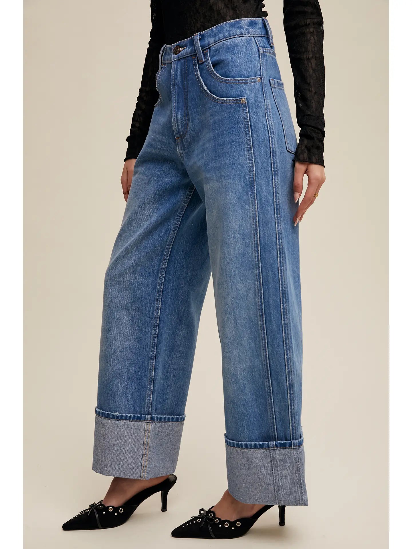 Cuffed Wide Barrel Jean