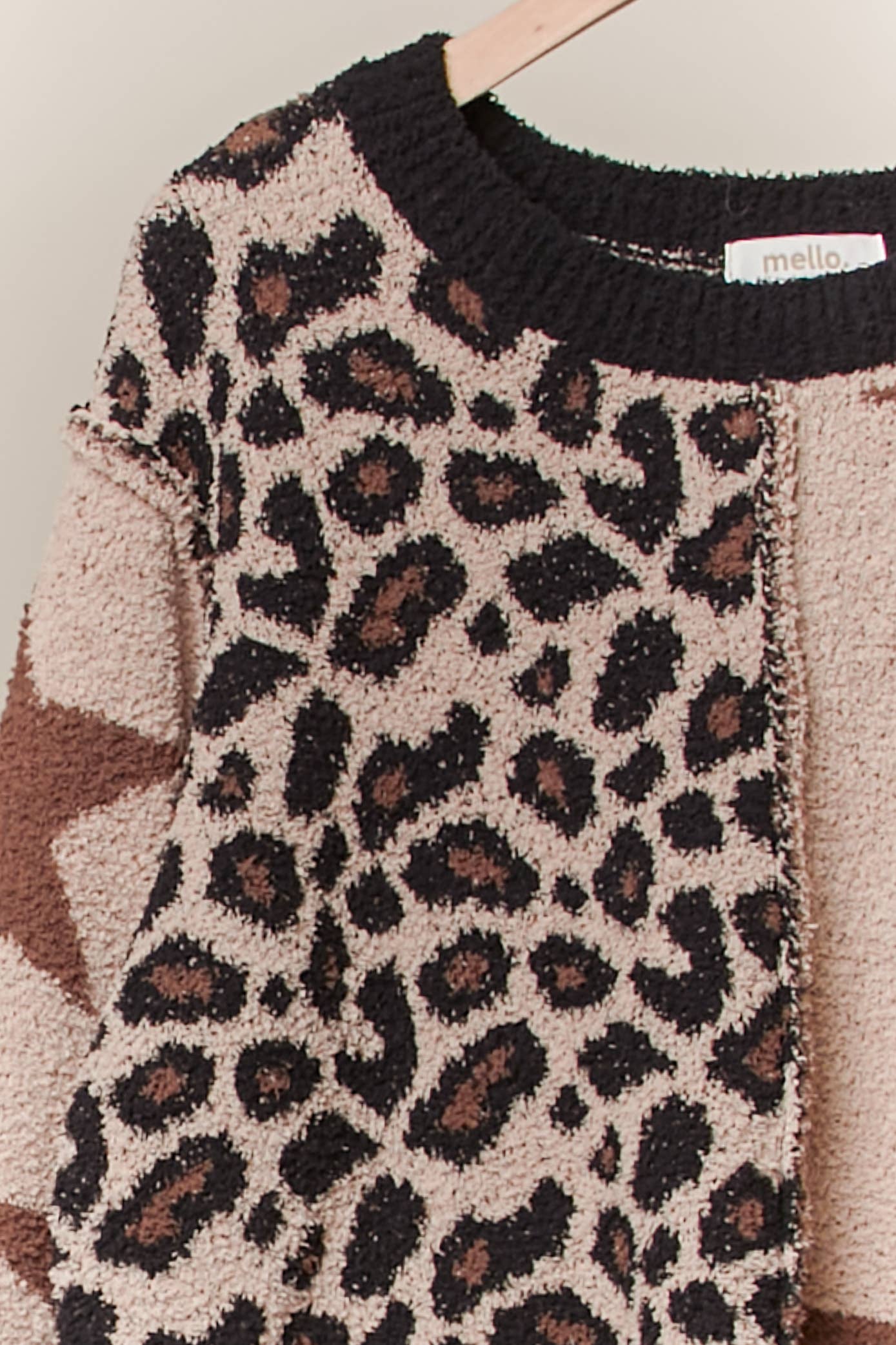 Leopard Star Wide Sleeve Sweater