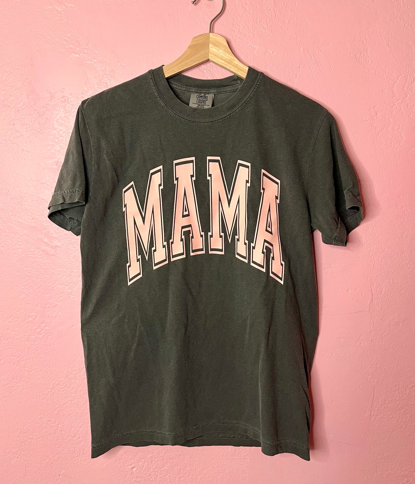 MAMA  T-Shirt